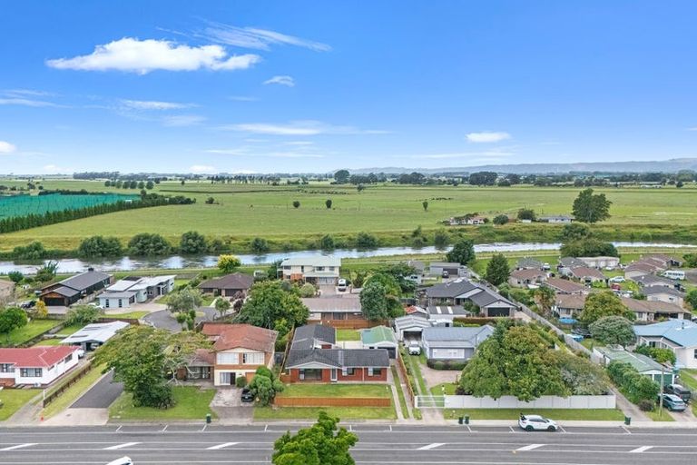 Photo of property in 61 College Road, Edgecumbe, 3120