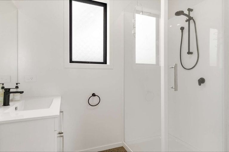 Photo of property in 110 Ngaio Drive, Matarangi, Whitianga, 3592