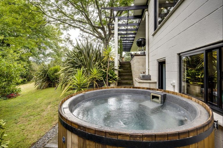 Photo of property in 3 George Place, Havelock North, 4130