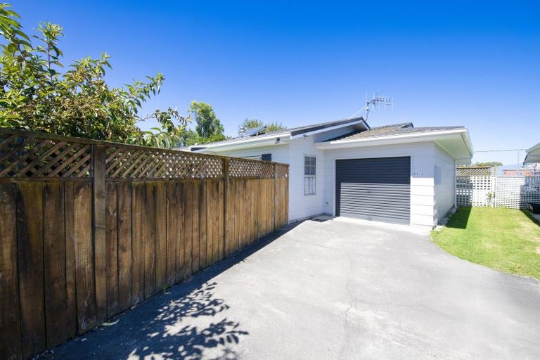 Photo of property in 218a Kennedy Road, Onekawa, Napier, 4110