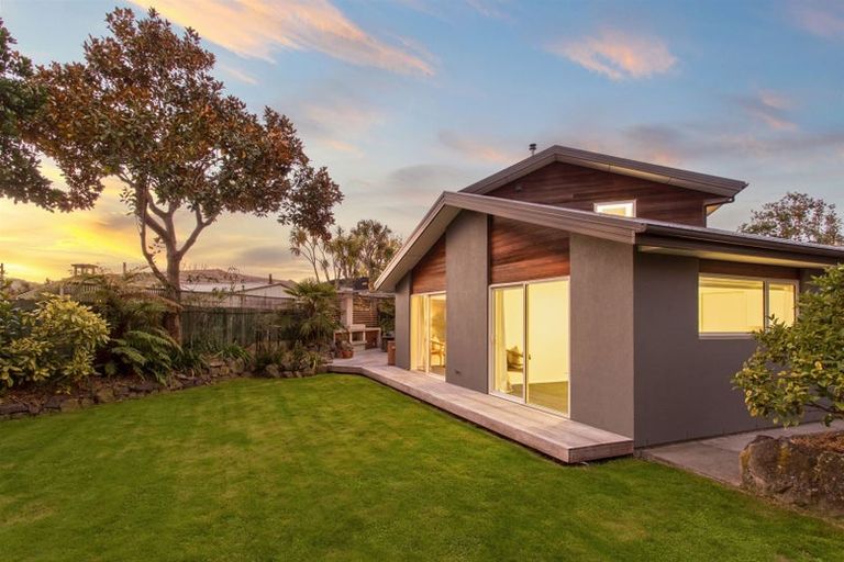 Photo of property in 15a Clark Street, Sumner, Christchurch, 8081