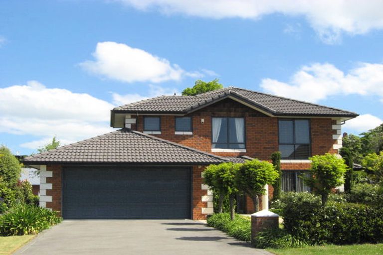 Photo of property in 14 Parkham Drive, Burnside, Christchurch, 8053