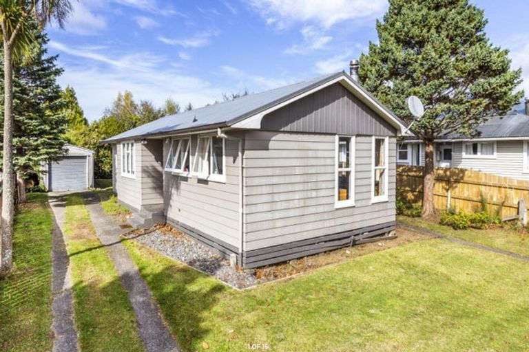 Photo of property in 11 Patikura Place, Turangi, 3334