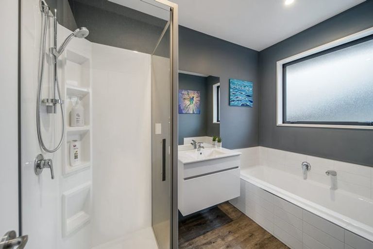 Photo of property in 4 Koareare Avenue, Halswell, Christchurch, 8025