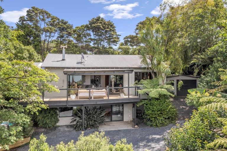 Photo of property in 104c Greenslade Road, Raglan, 3295