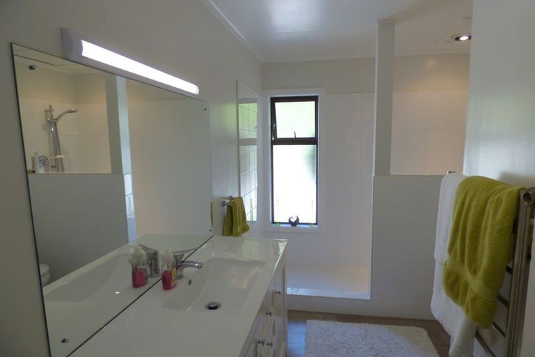 Photo of property in 43 Mission Road, Kerikeri, 0230