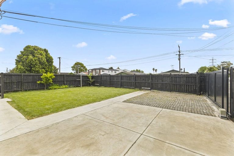 Photo of property in 1/13 Berwyn Avenue, Takanini, 2112