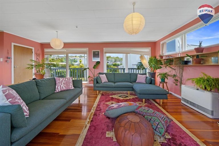 Photo of property in 10 Laurel Grove, Maungaraki, Lower Hutt, 5010