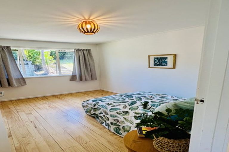 Photo of property in 25 Mcphail Street, Birkdale, Auckland, 0626