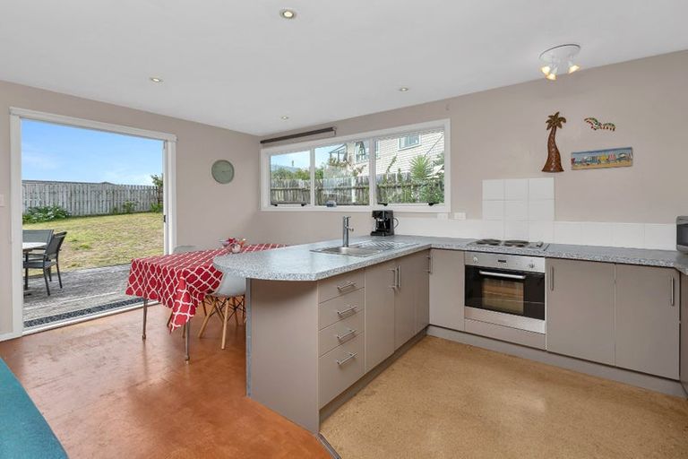 Photo of property in 57 Ruakaka Beach Road, Ruakaka, 0116