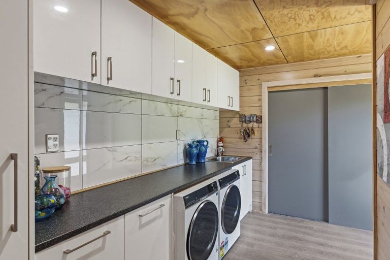 Photo of property in 126 Maui Pomare Road, Nikau Valley, Paraparaumu, 5032