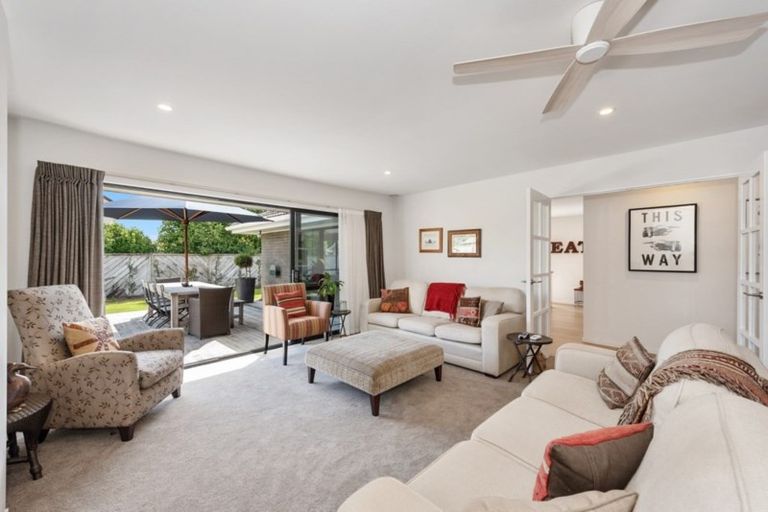 Photo of property in 35 Harrowfield Drive, Harrowfield, Hamilton, 3210