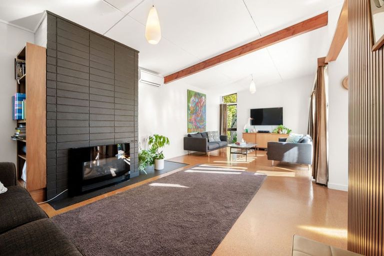 Photo of property in 25 Hillcrest Road, Hillcrest, Hamilton, 3216