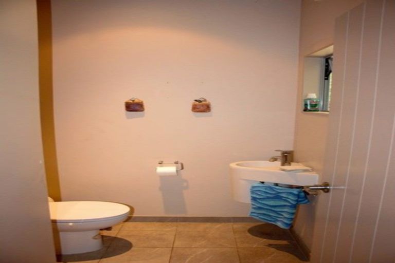 Photo of property in 59f Konini Road, Titirangi, Auckland, 0604