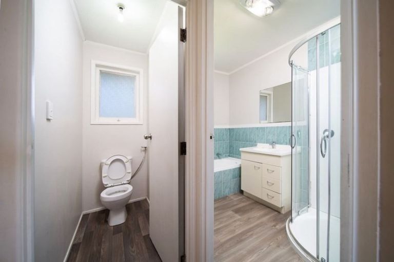 Photo of property in 10 Ben Lora Place, Mangere East, Auckland, 2024