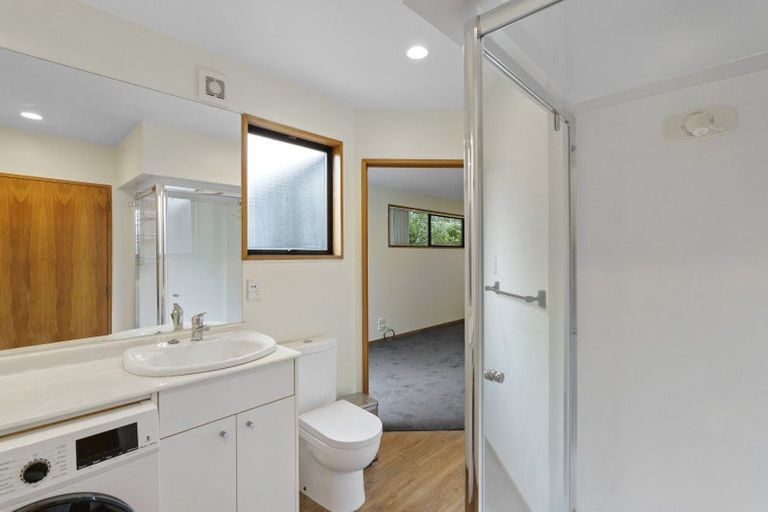 Photo of property in 3a Memorial Avenue, Ilam, Christchurch, 8053