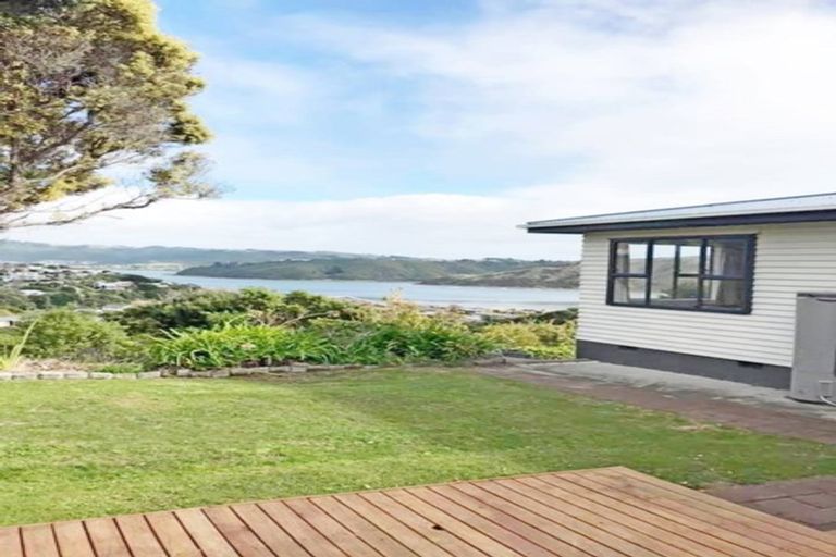 Photo of property in 36 Kiriwai Road, Paremata, Porirua, 5024