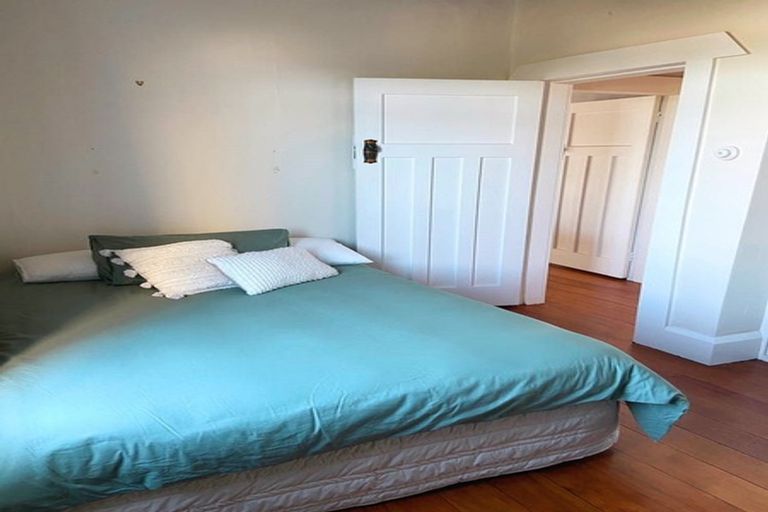 Photo of property in 597 Marine Parade, Napier South, Napier, 4110