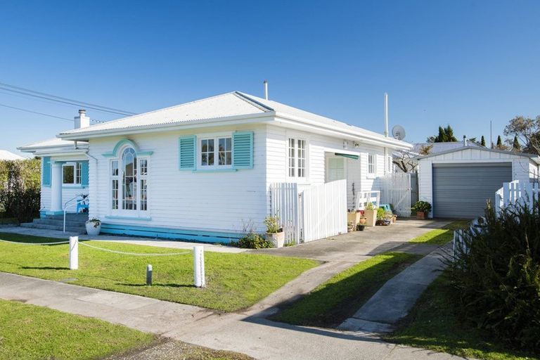 Photo of property in 102 Ballance Street, Whataupoko, Gisborne, 4010