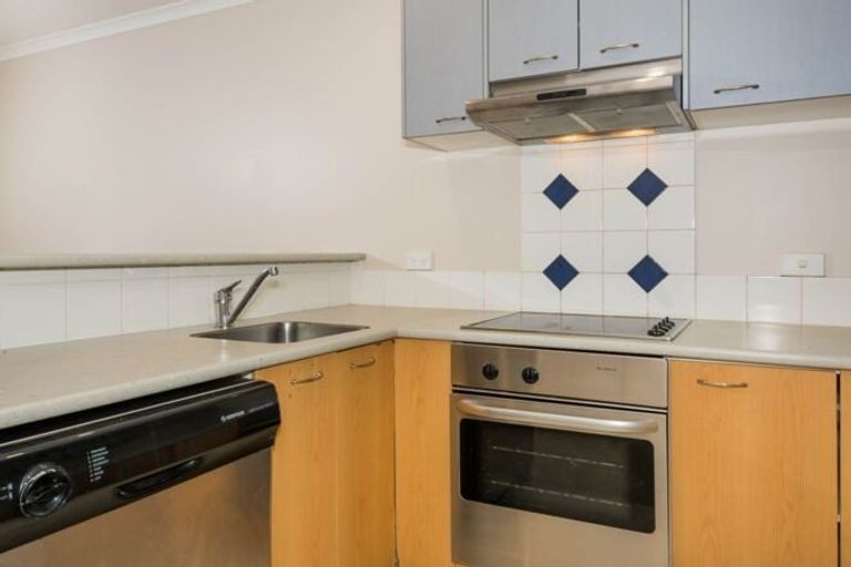 Photo of property in 22 Chapel Road, Flat Bush, Auckland, 2019