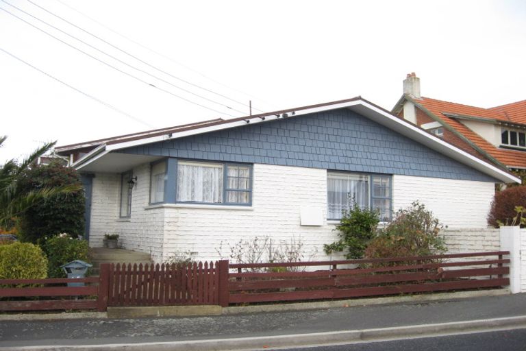 Photo of property in 15 Belgrave Crescent, Kaikorai, Dunedin, 9010