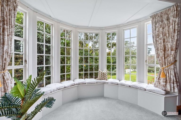 Photo of property in 32 Woodland Road, Johnsonville, Wellington, 6037