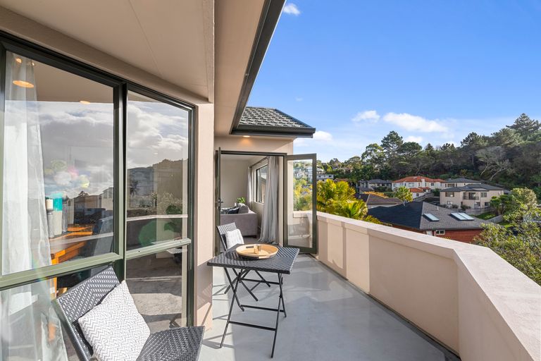 Photo of property in 60 Helvetia Drive, Browns Bay, Auckland, 0630