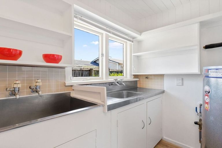 Photo of property in 72a Milton Street, Somerfield, Christchurch, 8024