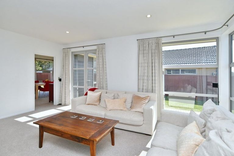 Photo of property in 14 Bancroft Place, Parklands, Christchurch, 8083
