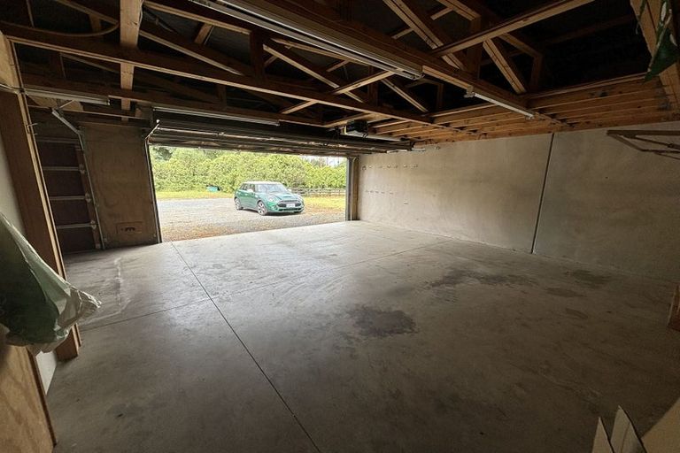 Photo of property in 170 Blackbridge Road, Karaka, Papakura, 2580