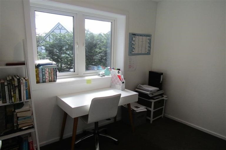 Photo of property in 34b Birch Terrace, Birchville, Upper Hutt, 5018