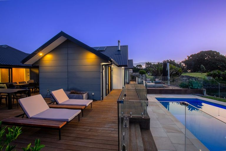 Photo of property in 49b Links Drive, Waiwhakaiho, New Plymouth, 4312