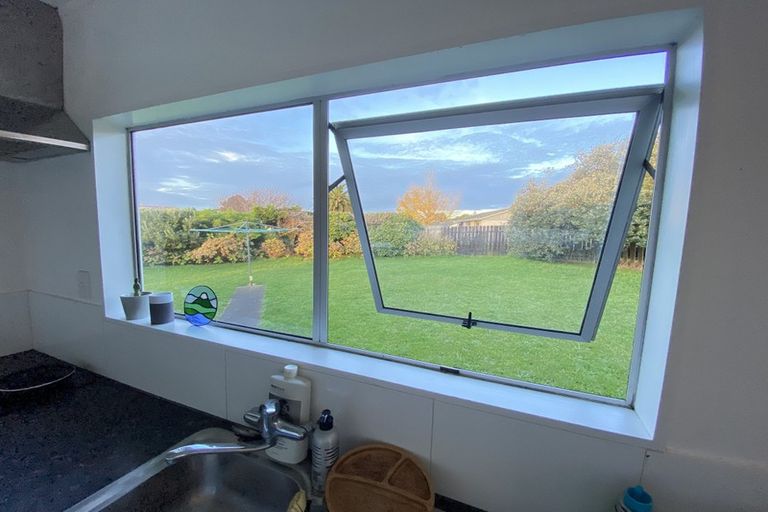 Photo of property in 9 Wicklow Place, Bell Block, New Plymouth, 4312