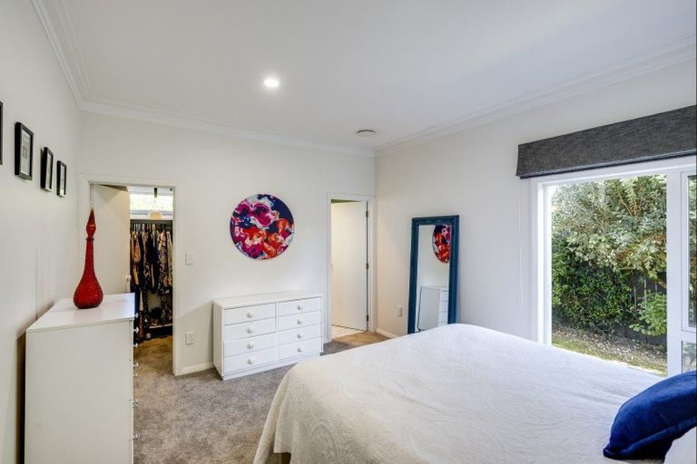 Photo of property in 1 Jervois Road, Jervoistown, Napier, 4112