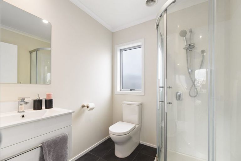 Photo of property in 16 Anna Jean Crescent, Flagstaff, Hamilton, 3210