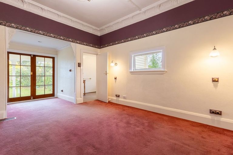 Photo of property in 10 Domain Road, Otaki, 5512