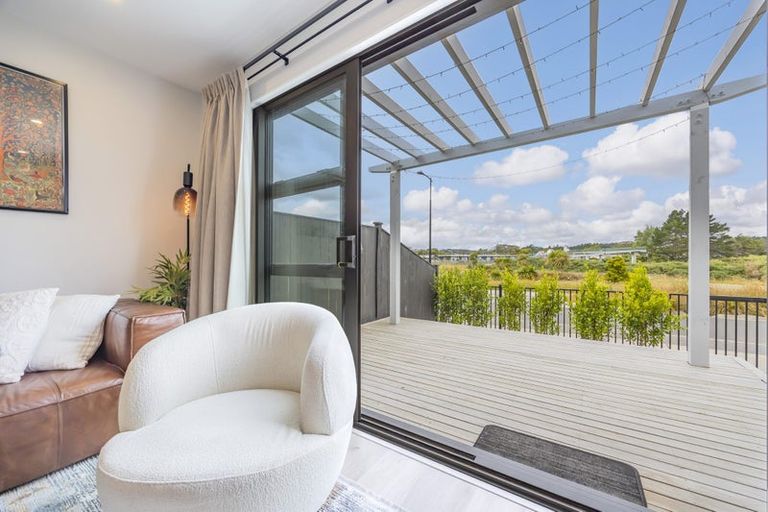 Photo of property in 148 Vintry Drive, Kumeu, 0810