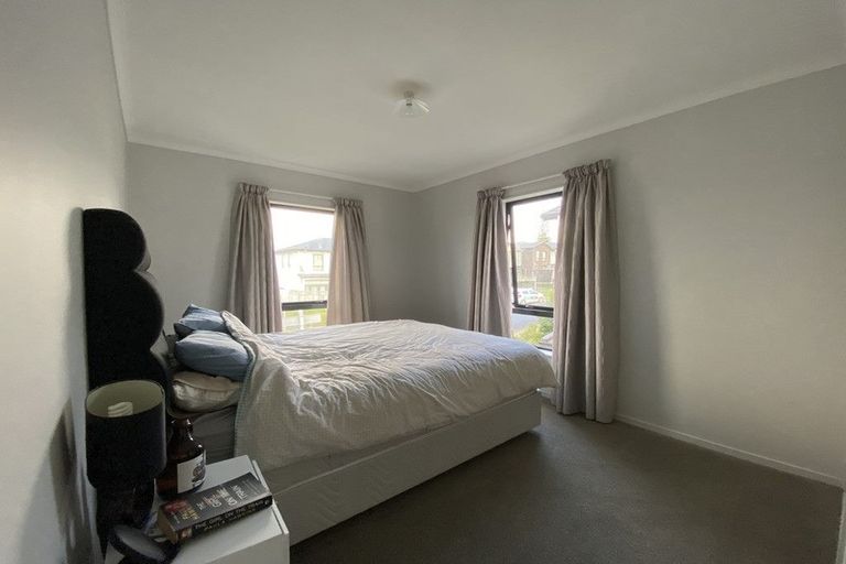 Photo of property in 37 Ipukarea Street, Weymouth, Auckland, 2103