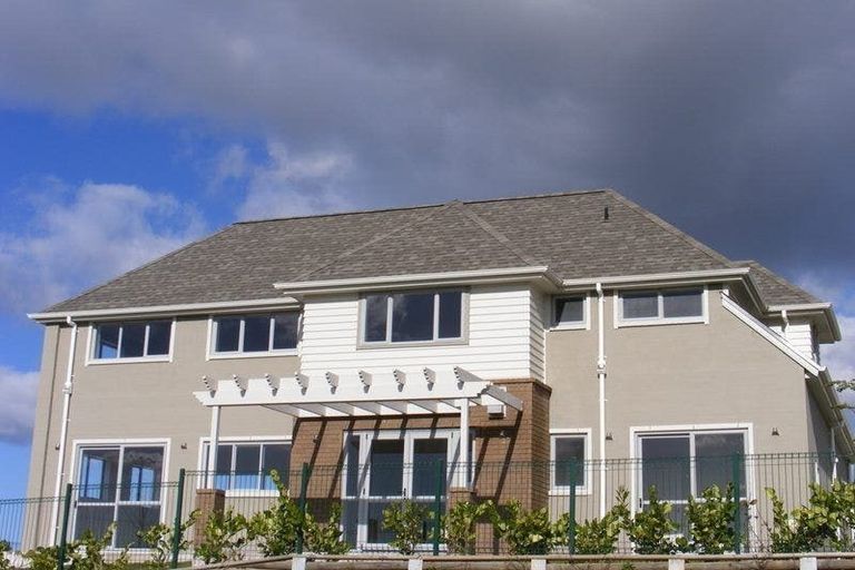 Photo of property in The Rise, 20 Hatfield Place, Albany Heights, Auckland, 0632