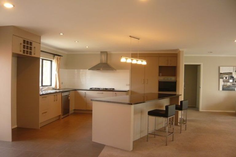 Photo of property in 16 Ashwick Terrace, Huntington, Hamilton, 3210