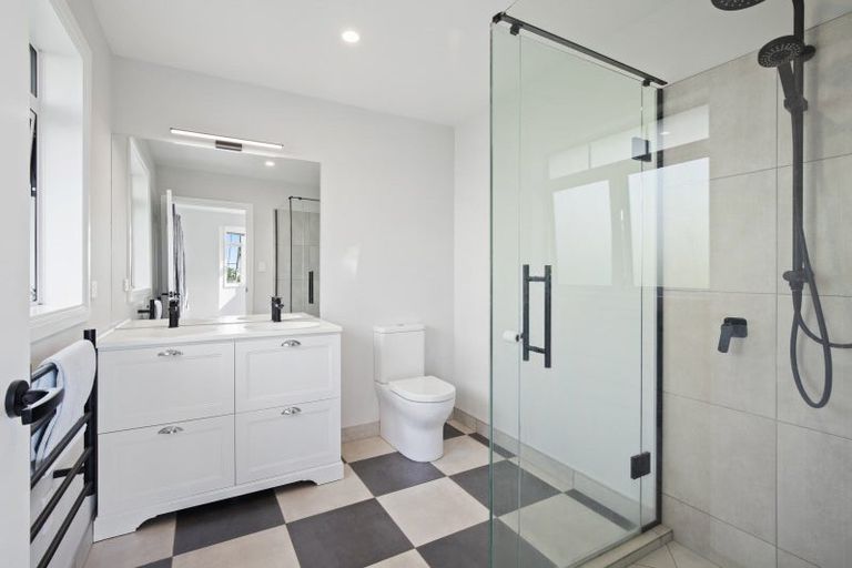 Photo of property in 56 Lisle Farm Drive, Pukekohe, 2120