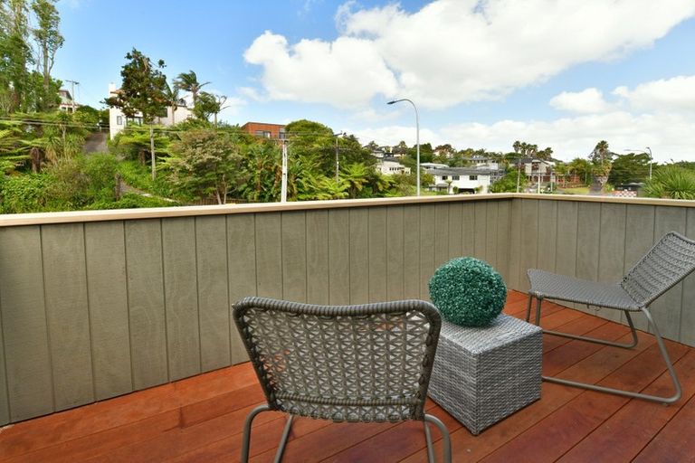 Photo of property in 1/84 Beach Road, Castor Bay, Auckland, 0620