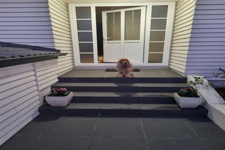 Photo of property in 42 Hart Road, Hauraki, Auckland, 0622