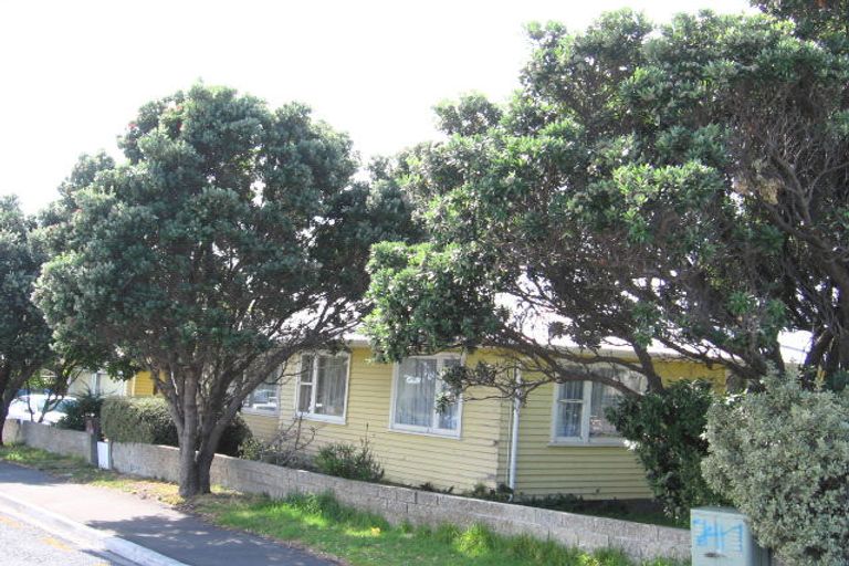 Photo of property in 2 Miro Street, Miramar, Wellington, 6022