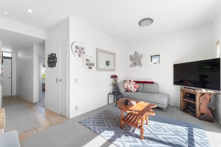 Photo of property in The Grange, 78/92 Bush Road, Albany, Auckland, 0632