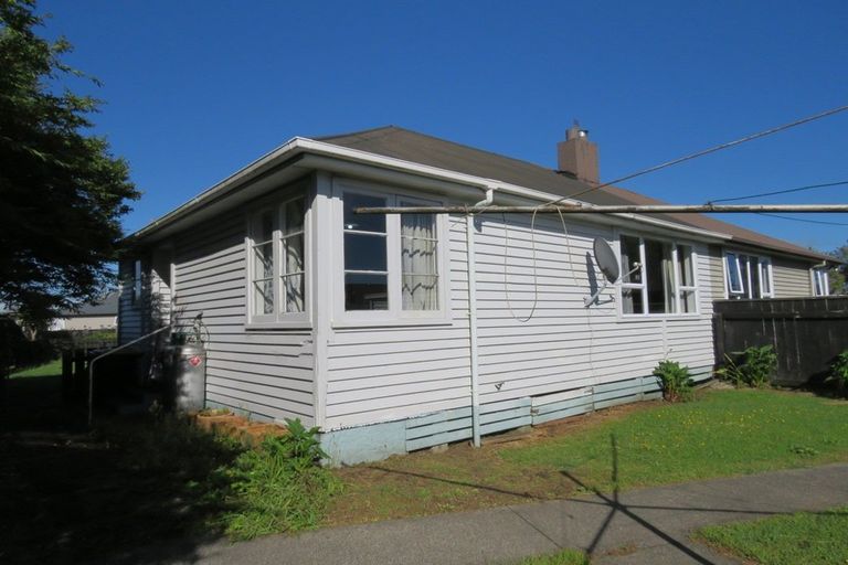 Photo of property in 3 Colvin Street, Westport, 7825