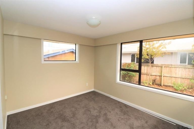 Photo of property in 52 Woolley Street, Avondale, Christchurch, 8061