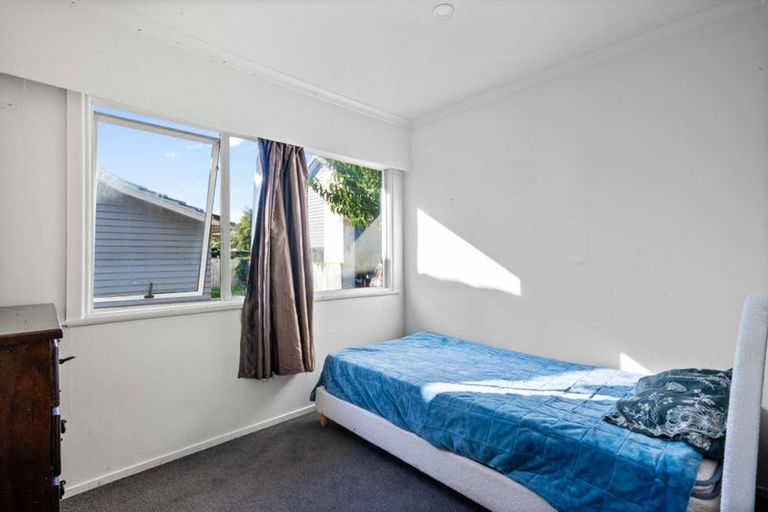 Photo of property in 8 Martin Road, Manurewa, Auckland, 2102