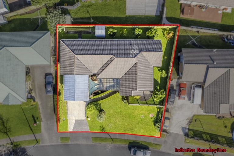 Photo of property in 6a Sheriff Place, Randwick Park, Auckland, 2105