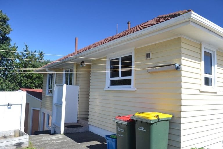 Photo of property in 31 Lawry Street, Blagdon, New Plymouth, 4310